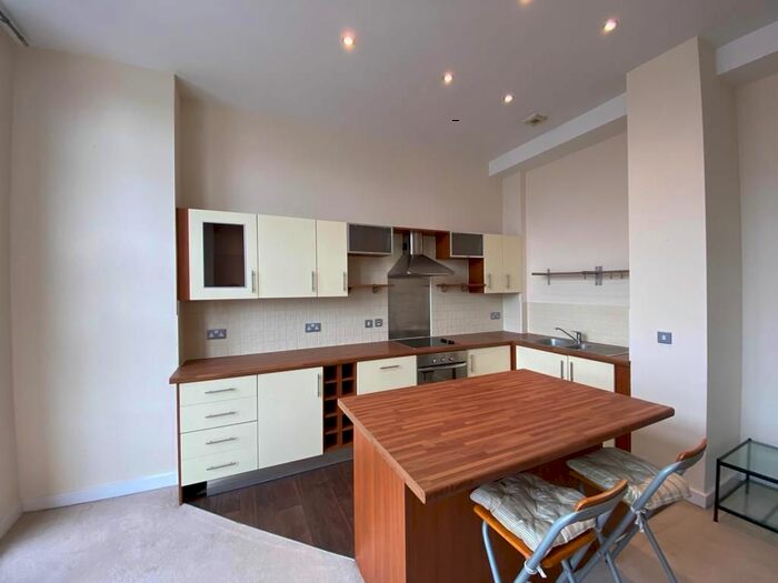 1 Bedroom Flat To Rent In Platinum Apartments, Jewellery Quarter, B18
