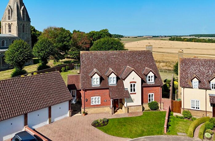 4 Bedroom Detached House For Sale In Bream Close, Buckworth, PE28