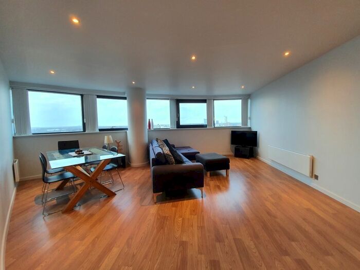 2 Bedroom Flat To Rent In Water Lane, Leeds, LS11