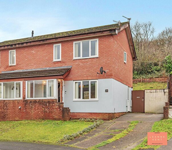 3 Bedroom Semi Detached House For Sale In Llanbradach, Caerphilly, CF83