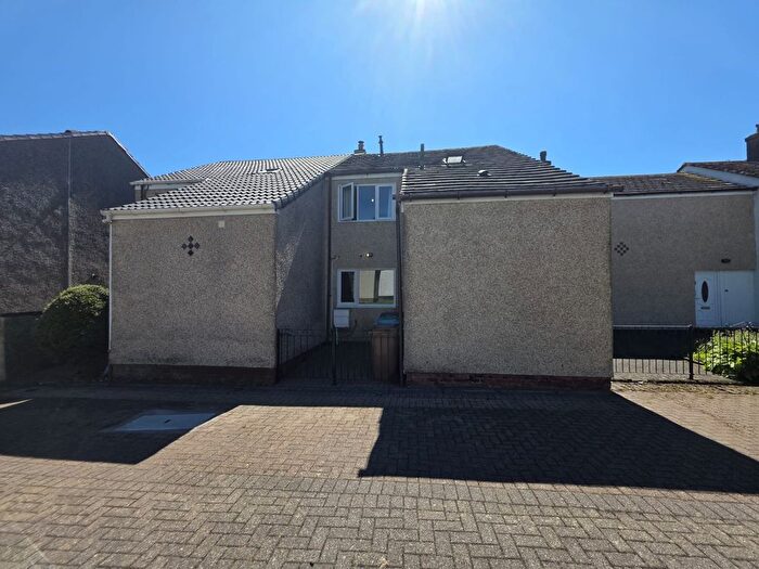3 Bedroom Terraced House To Rent In Glencairn Road, Cumbernauld, North Lanarkshire, G67