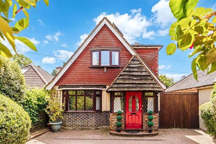 3 Bedroom House For Sale In Woodmansterne Lane, Banstead, SM7