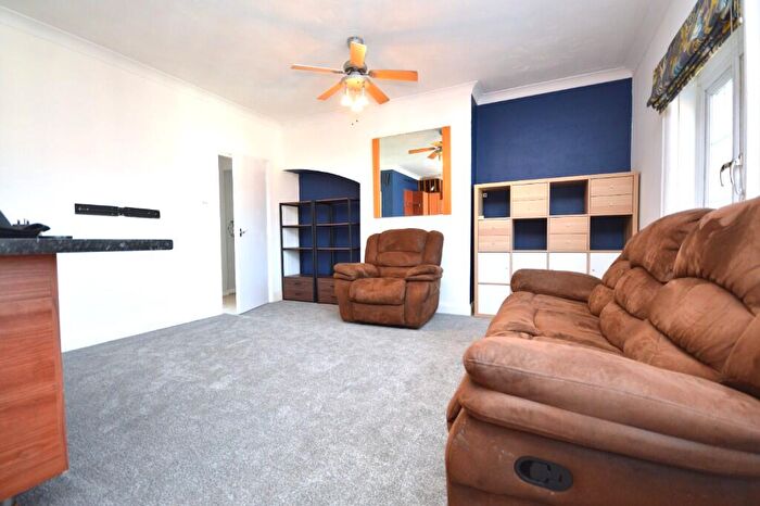 2 Bedroom Apartment To Rent In Boscombe, BH7