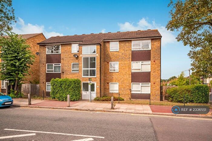 1 Bedroom Flat To Rent In Southwood Road, New Eltham, SE9
