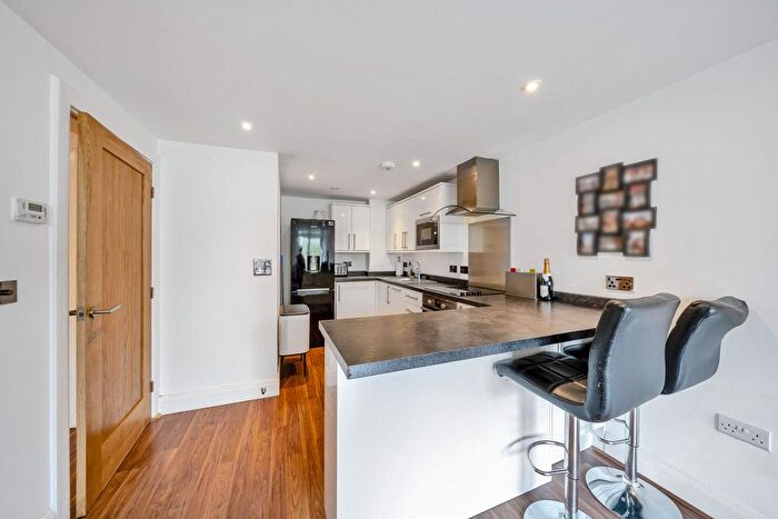 1 Bedroom Flat For Sale In Grange Road, Southwark, London, SE1
