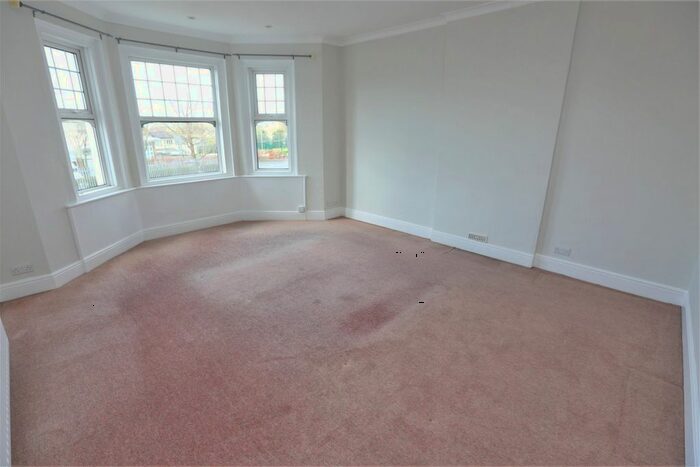 2 Bedroom Flat To Rent In Westhill Road, Torquay, TQ1