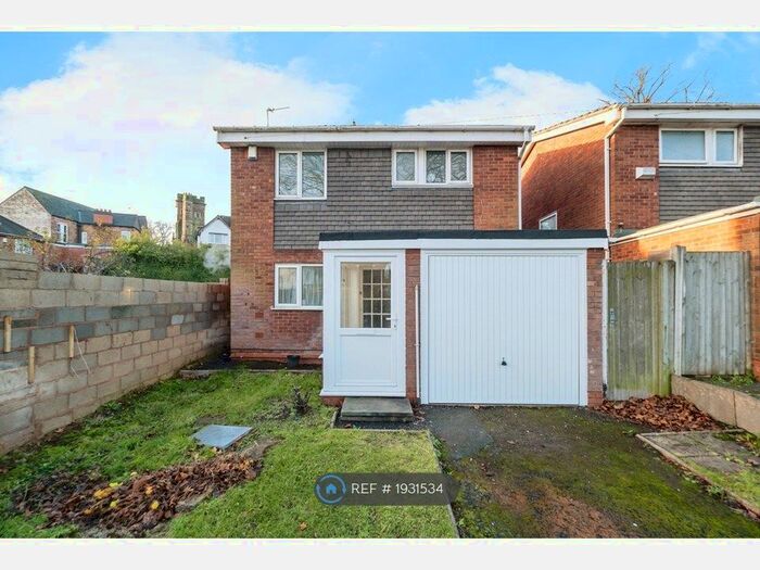 3 Bedroom Detached House To Rent In Maxwell Avenue, Birmingham, B20