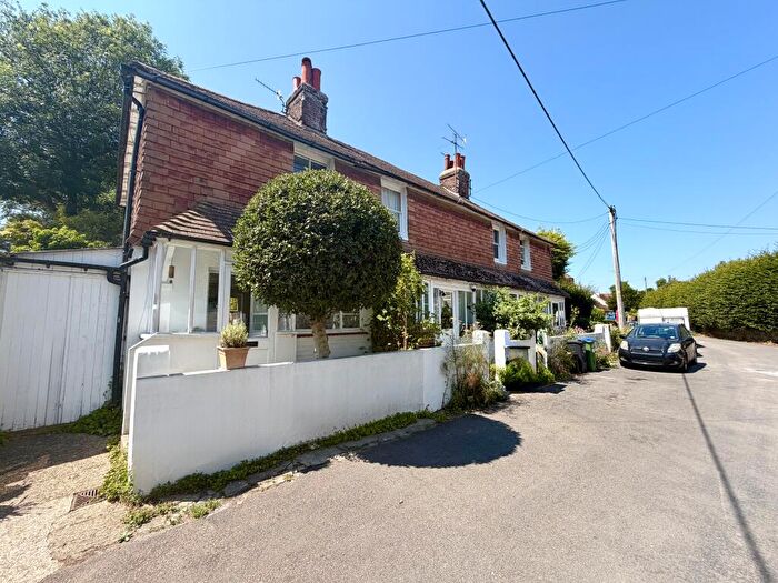 2 Bedroom Cottage To Rent In Oak Cottages, Piddinghoe, BN9
