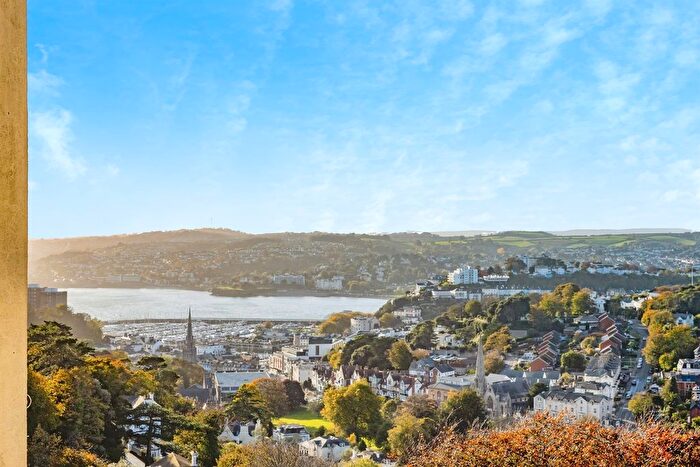 3 Bedroom Flat For Sale In Ridgeway Road, Torquay, TQ1