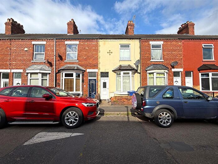 2 Bedroom Terraced House To Rent In Volta Street, Selby, YO8