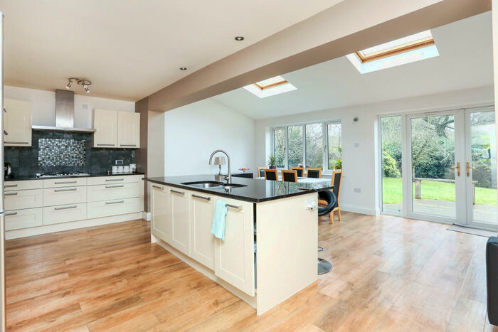 4 Bedroom Detached House To Rent In Bullimore Grove, Kenilworth, Warwickshire, CV8