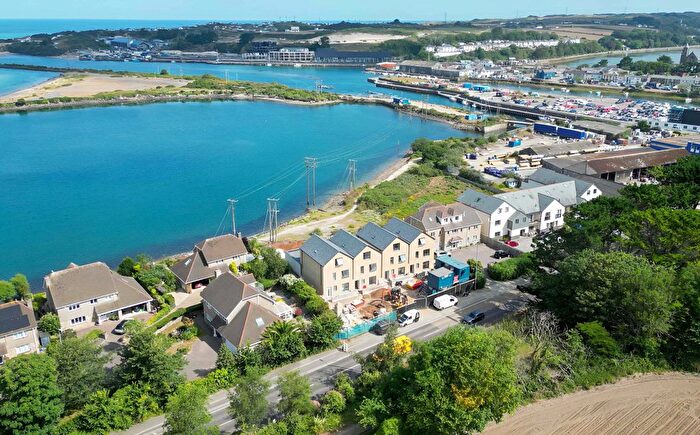 4 Bedroom Semi-Detached House For Sale In Overlooking Carnsew Pool, Hayle, Cornwall, TR27