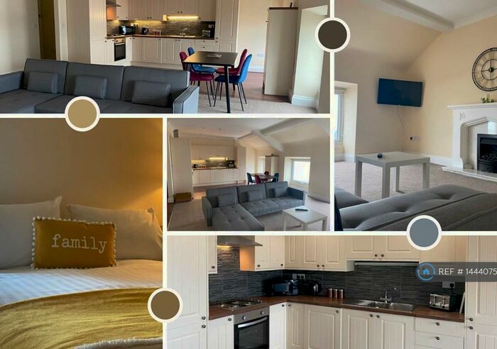 2 Bedroom Flat To Rent In Roker Terrace, Sunderland, SR6