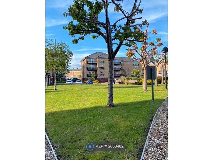 2 Bedroom Flat To Rent In Cardiff Bay, Cardiff, CF10