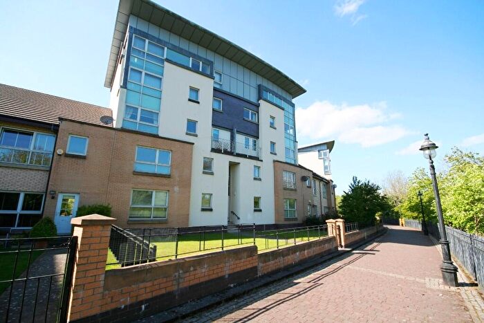 2 Bedroom Flat To Rent In Waterside Place, Bed Unfurnished Modern Apartment, New Gorbals - Available //, G5