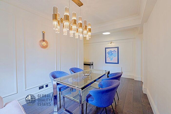 2 Bedroom Flat To Rent In Gloucester Place, London, NW1