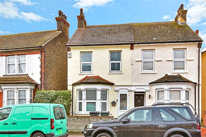 2 Bedroom Semi Detached House For Sale In Milton Road, Swanscombe, Kent, DA10