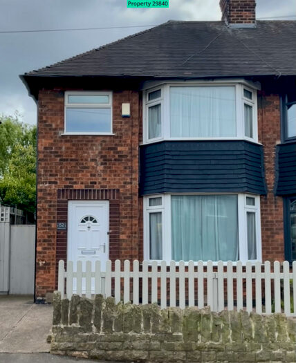 3 Bedroom Semi-Detached House To Rent In Hadbury Road, Nottingham, NG5