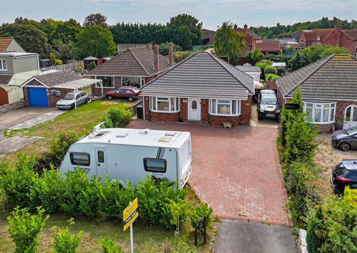 2 Bedroom Detached Bungalow For Sale In Swineshead Road, Frampton Fen, Boston, PE20