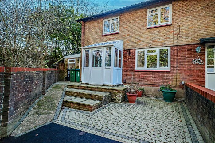 3 Bedroom End Terrace House For Sale In The Gossamers, Watford, WD25