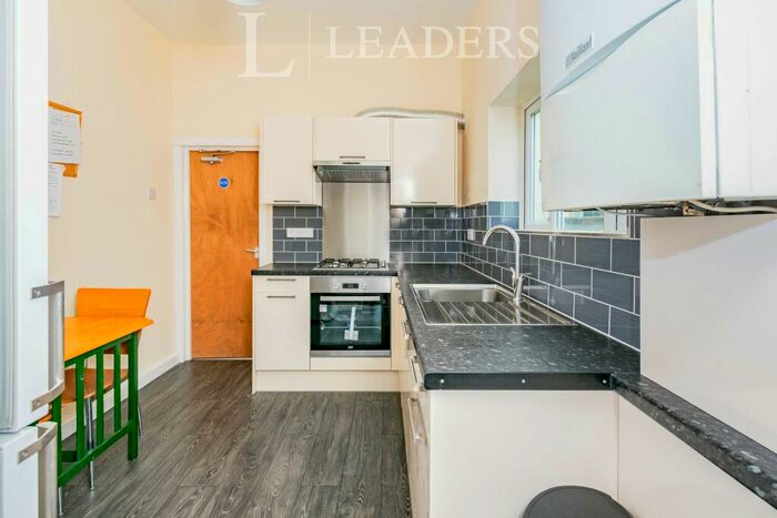 4 Bedroom Terraced House To Rent In Napier Road, Southsea, PO5