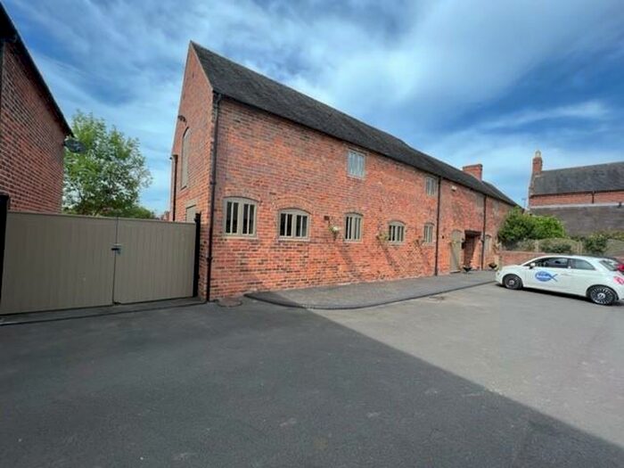 5 Bedroom Barn Conversion To Rent In Milton Grange, Milton, DE65