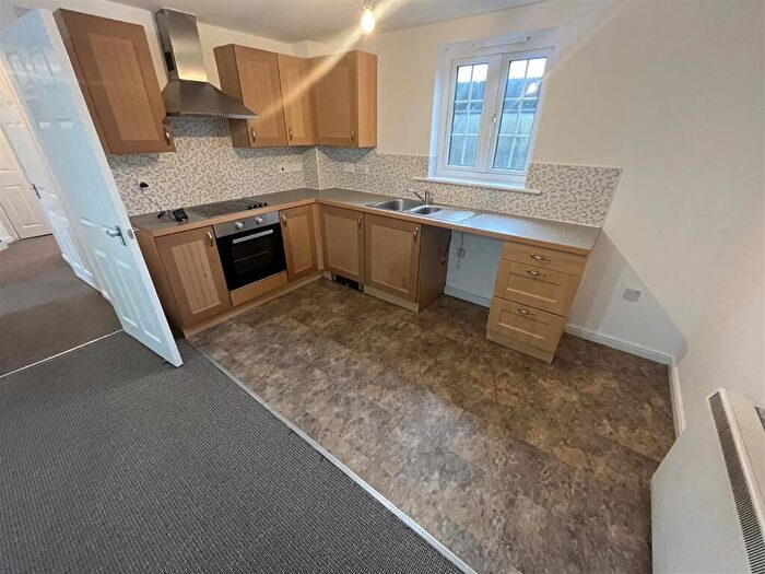 2 Bedroom Apartment To Rent In Langwood Court, Haslingden, Rossendale, B44