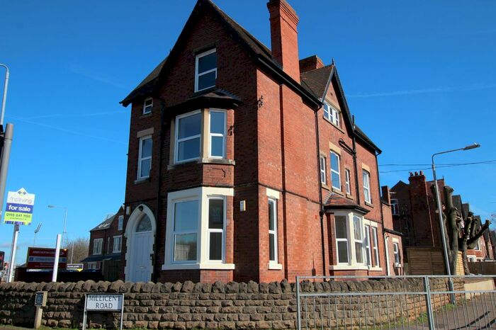 2 Bedroom Flat To Rent In Millicent Road, West Bridgford, Nottingham, NG2