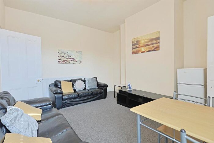 3 Bedroom Flat To Rent In Oakland Road, Jesmond, Newcaste Upon Tyne, NE2