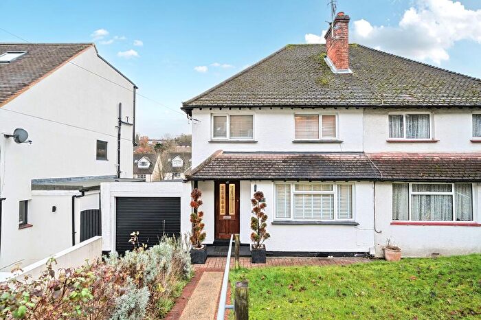 3 Bedroom Semi Detached House For Sale In Stafford Road, Caterham, CR3