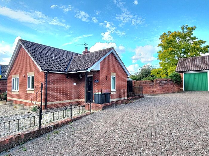 2 Bedroom Detached Bungalow For Sale In Church Lane, Claydon, Ipswich, Suffolk, IP6
