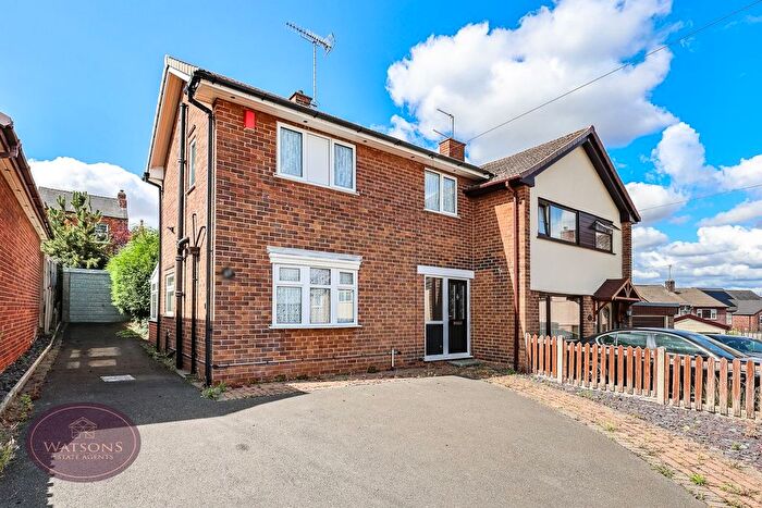 3 Bedroom Semi Detached House For Sale In Norman Drive, Eastwood, Nottingham, NG16