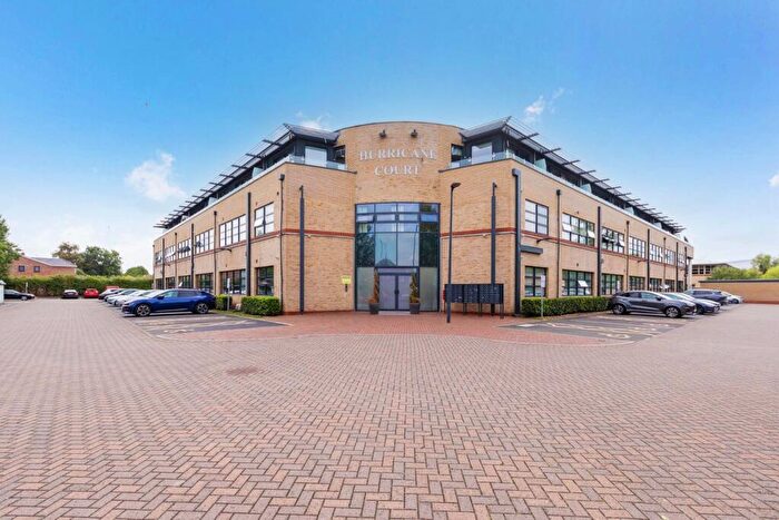 1 Bedroom Flat To Rent In Heron Drive, Slough, SL3