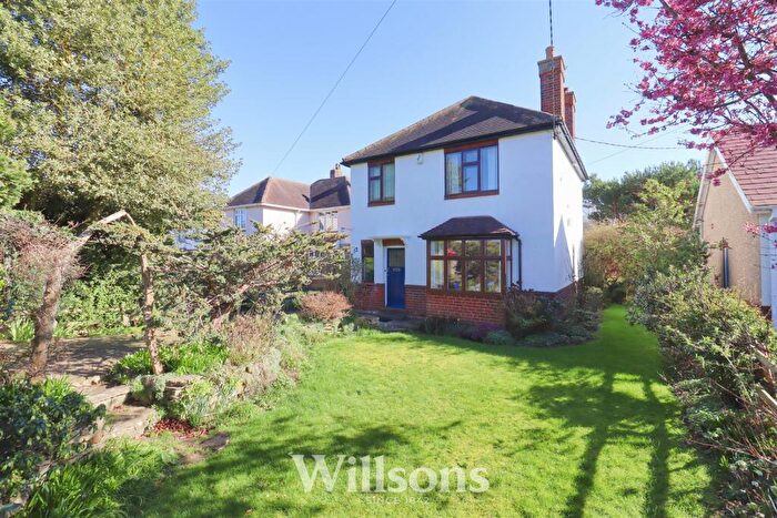 3 Bedroom Detached House For Sale In Station Road, Alford, Lincs, LN13