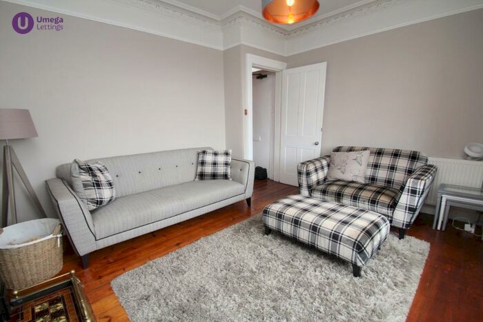 2 Bedroom Flat To Rent In Annfield Street, Newhaven, Edinburgh, EH6