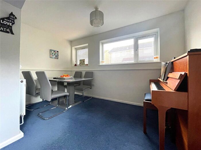 4 Bedroom End Of Terrace House For Sale In Stratton Heights, Cirencester, Gloucestershire, GL7