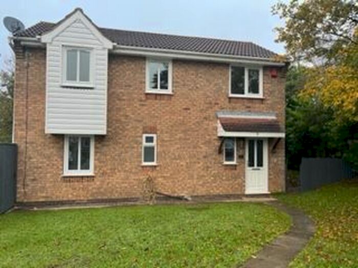4 Bedroom Detached House To Rent In Harlestone Court, Grimsby, DN34