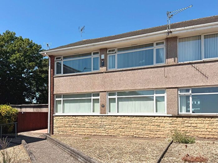 2 Bedroom Flat For Sale In Minehead Avenue, Sully, CF64
