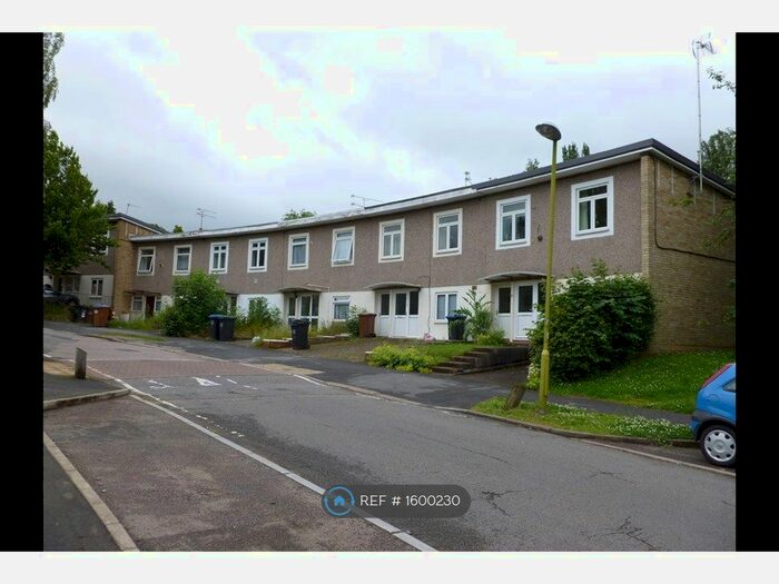 5 Bedroom Terraced House To Rent In Hazel Grove, Hatfield, AL10