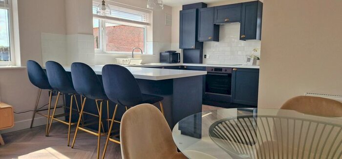 2 Bedroom Flat To Rent In Marsh House, St. Peters Road, Whitstable, CT5