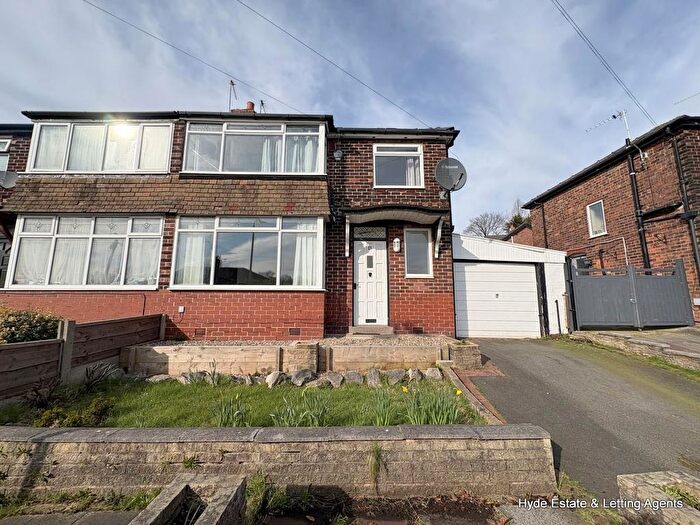 3 Bedroom Semi-Detached House To Rent In Sunningdale Drive, Prestwich, Manchester, M25