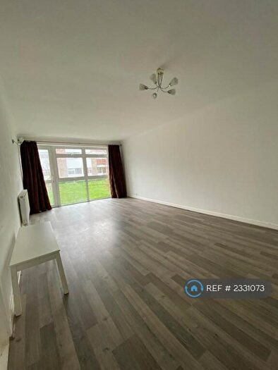 2 Bedroom Flat To Rent In Milton Road, Cambridge, CB4
