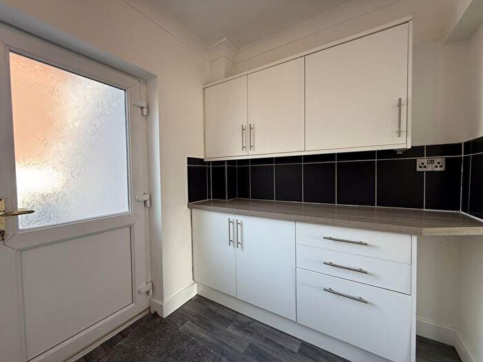 3 Bedroom End Of Terrace House For Sale In Maclagan Street, Stoke-On-Trent, ST4