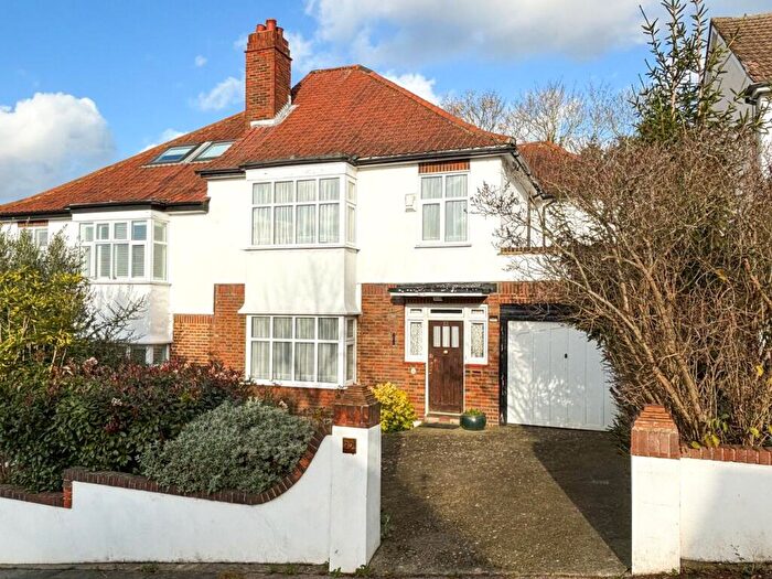 4 Bedroom Semi Detached House For Sale In Westwood Park, Forest Hill, London, SE23