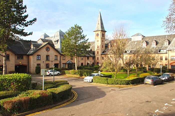 2 Bedroom Flat For Sale In River Meads, Stanstead Abbotts, SG12