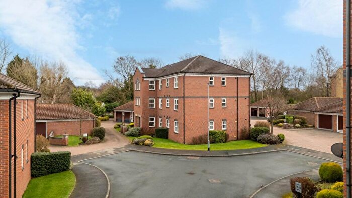 2 Bedroom Apartment For Sale In Harrogate Road, Leeds, LS17