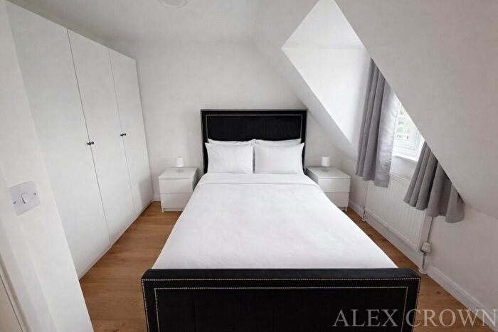 1 Bedroom Flat To Rent In South End, Croydon, CR0