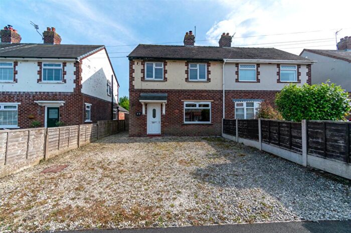 3 Bedroom Semi-Detached House For Sale In Hayhurst Avenue, Middlewich, CW10