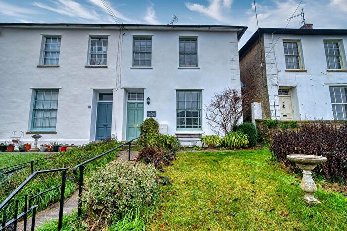 3 Bedroom Semi Detached House For Sale In Bayford Hill, Wincanton, BA9