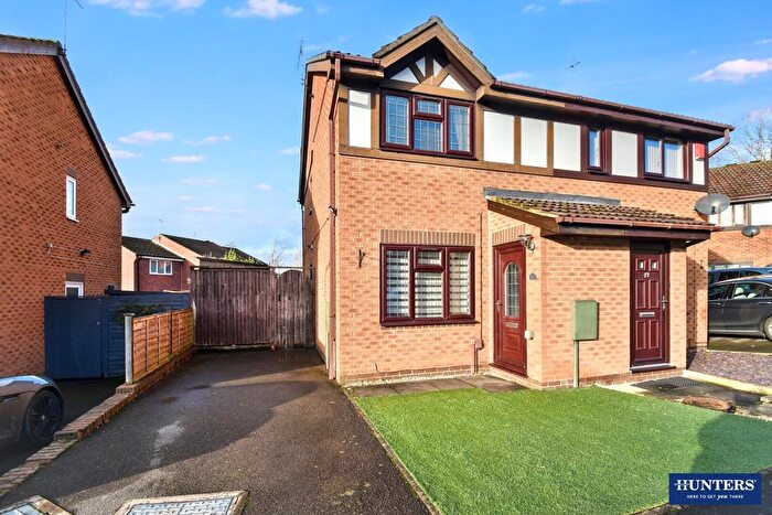 2 Bedroom Semi Detached House For Sale In Trafalgar Way, Glen Parva, Leicester, LE2